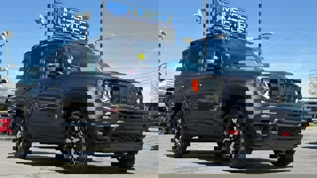 Used 2021 Jeep Renegade Trailhawk w/ Sun & Sound Group image 1