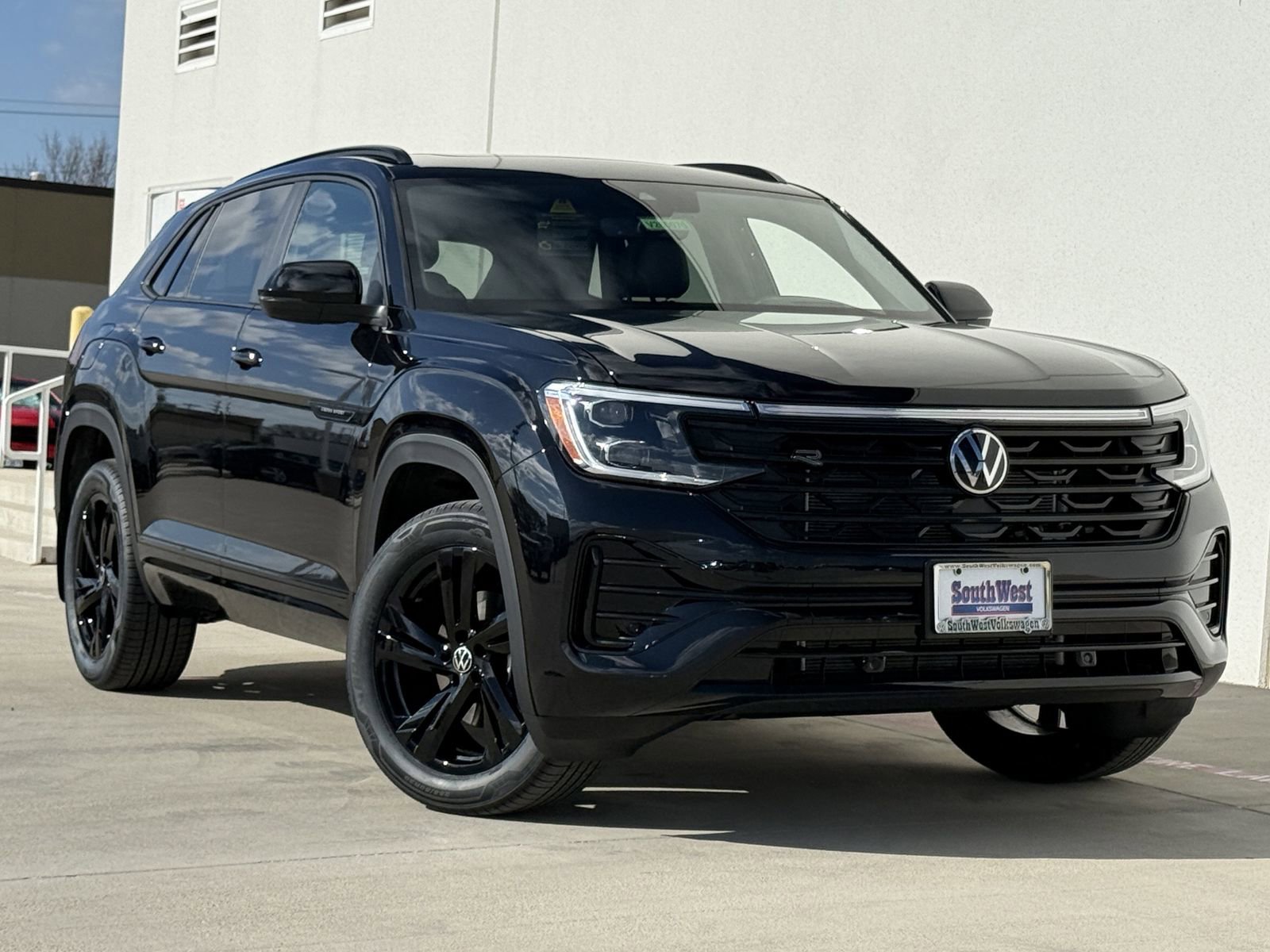 New 2026 Volkswagen Atlas Cross Sport SEL R-Line image 2