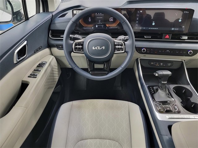New 2026 Kia Carnival EX image 28