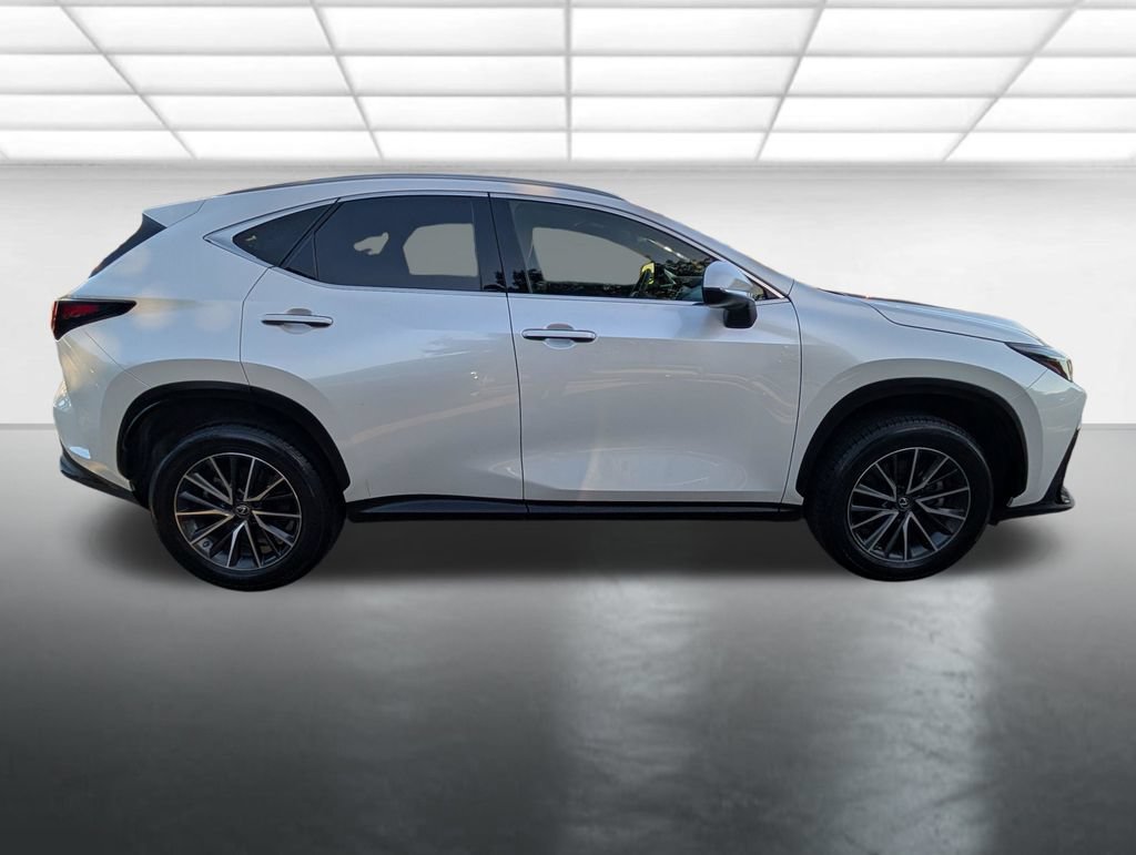 Used 2022 Lexus NX 250 FWD w/ Towing Package (2000 Lbs) image 28