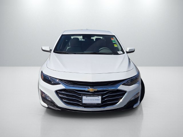 Used 2025 Chevrolet Malibu LT FWD image 2