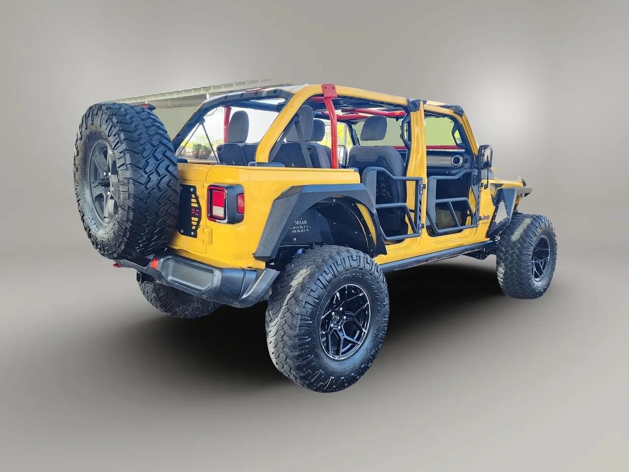 Used 2019 Jeep Wrangler Unlimited Rubicon w/ Cold Weather Group AWD/4WD image 3