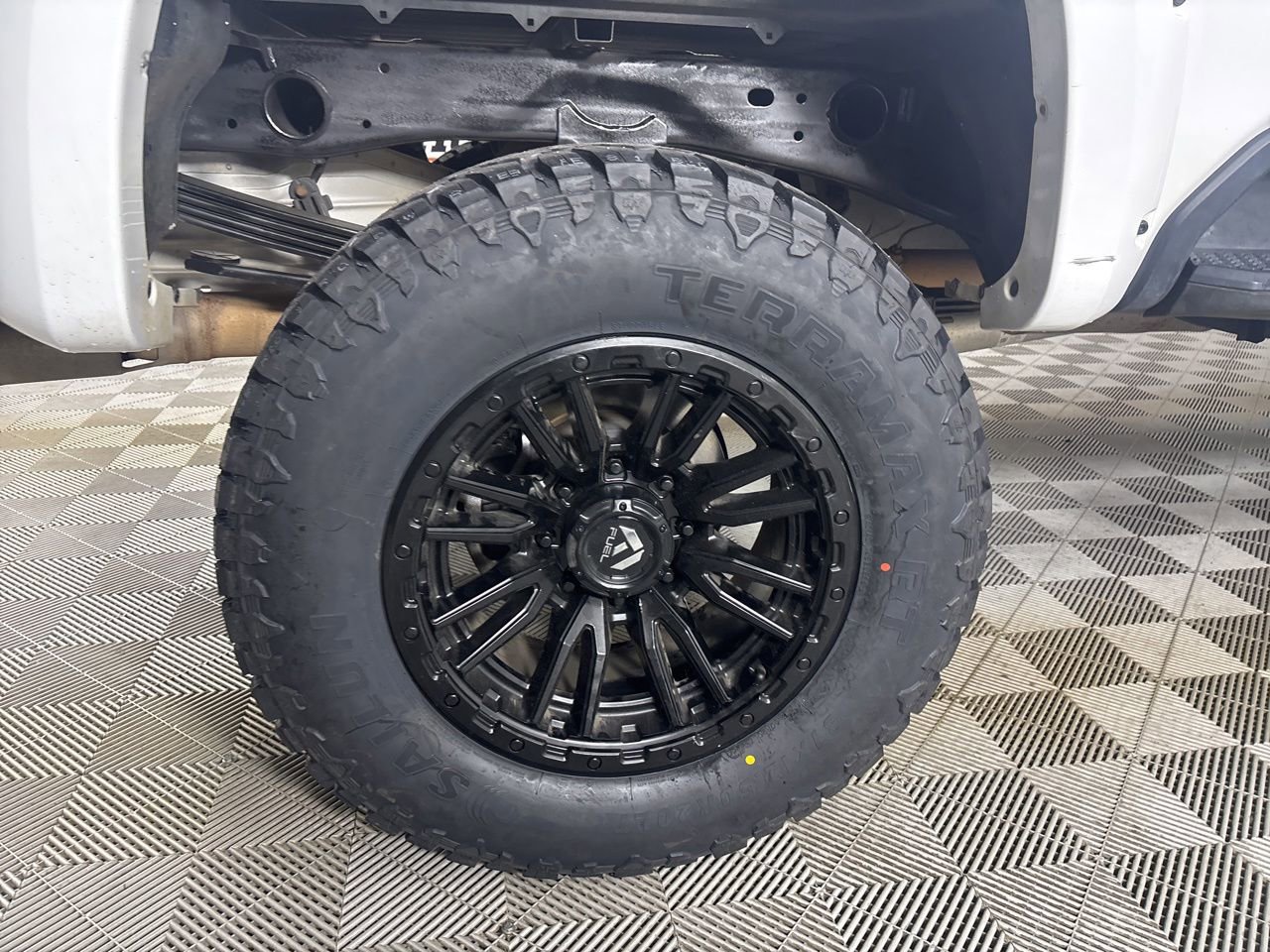 Used 2023 Chevrolet Silverado 2500 LT AWD/4WD image 27