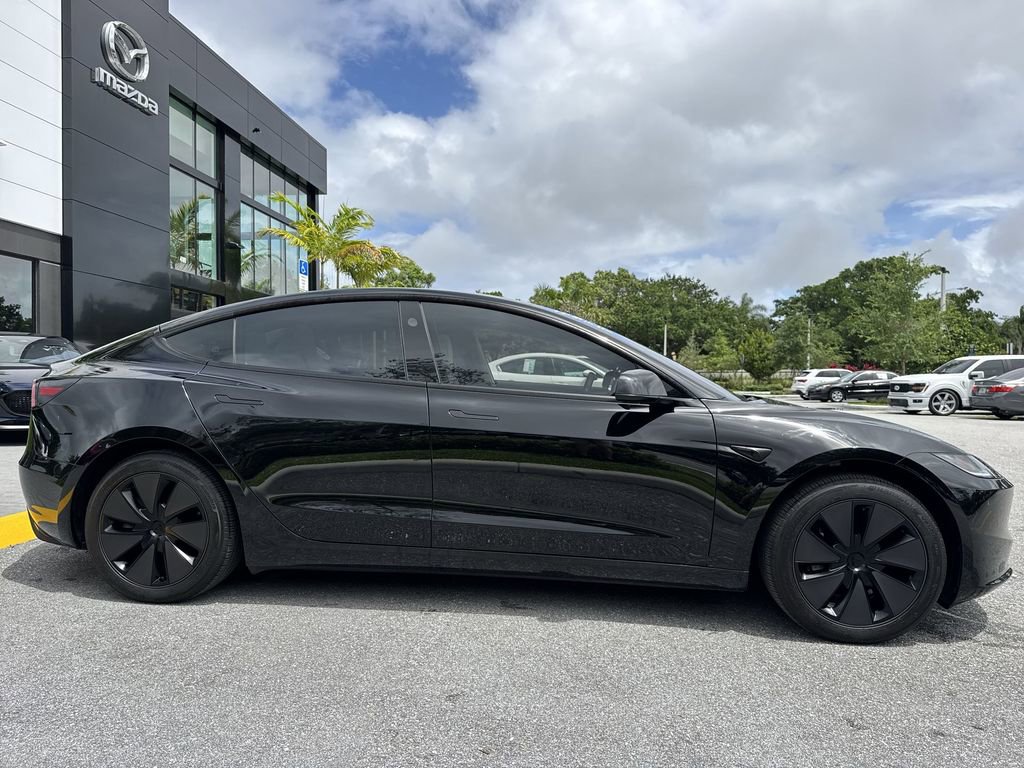 Used 2025 Tesla Model 3 Long Range image 23