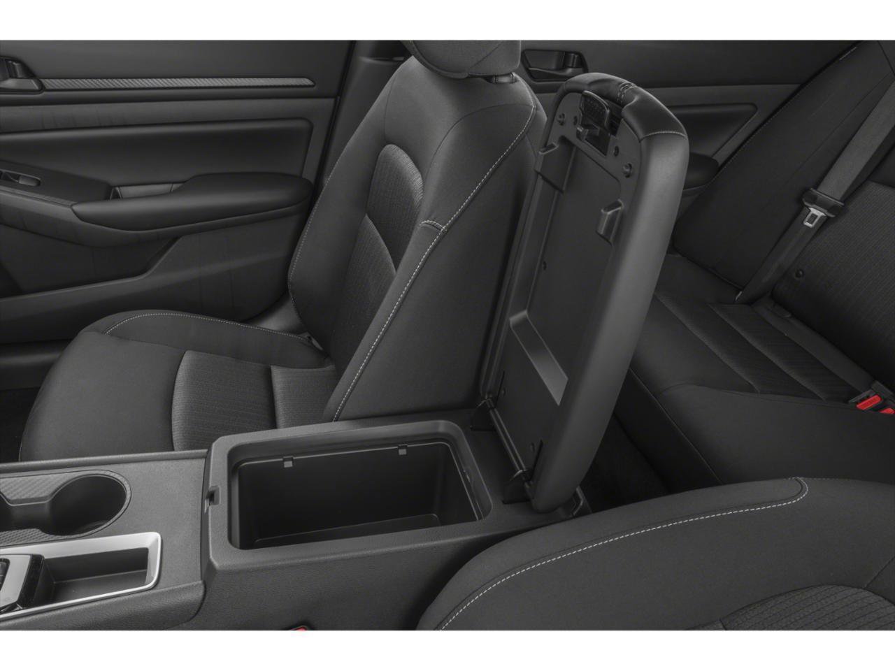 Used 2025 Nissan Altima 2.5 S FWD image 9
