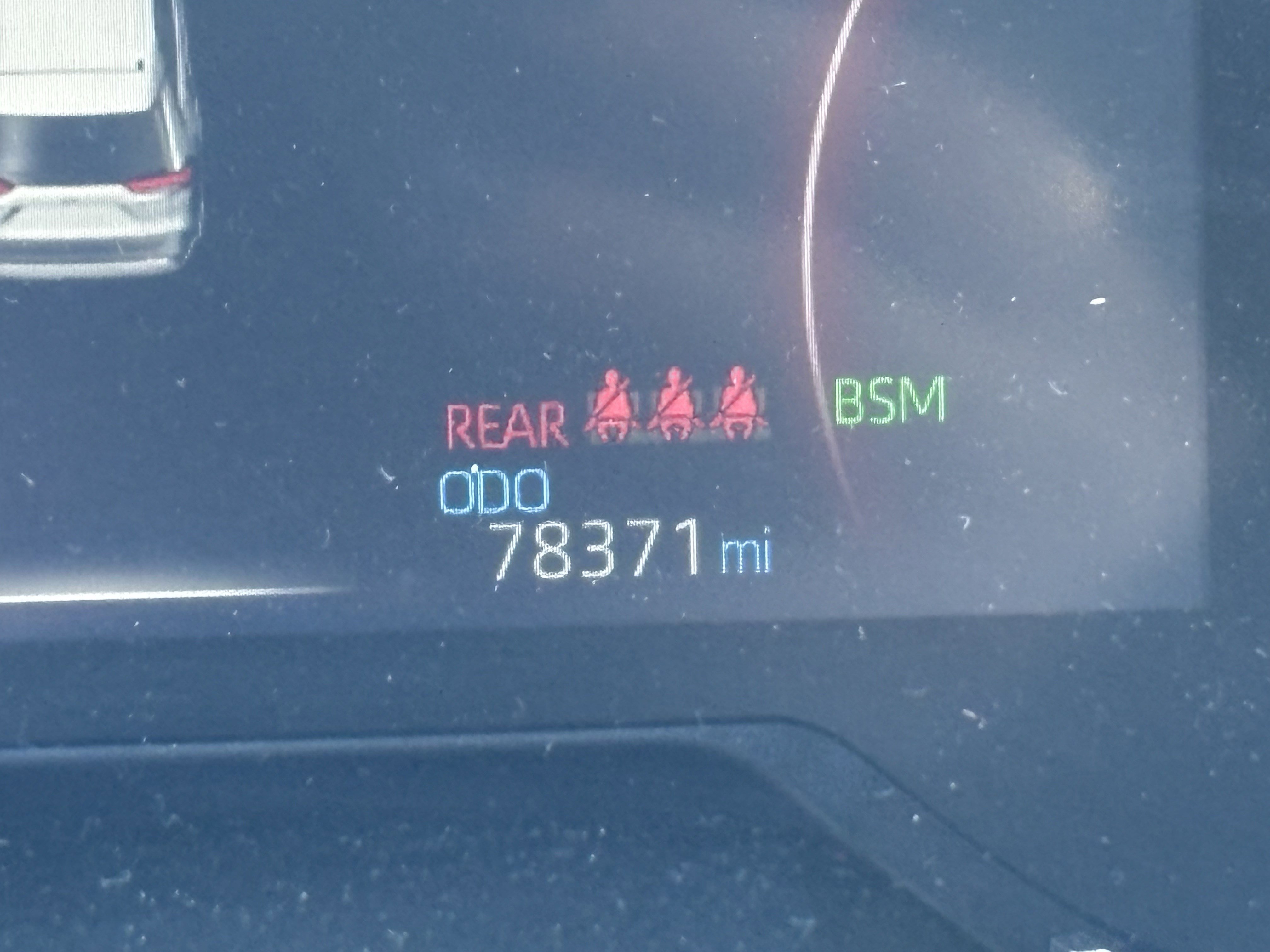 Used 2021 Toyota RAV4 Limited image 22