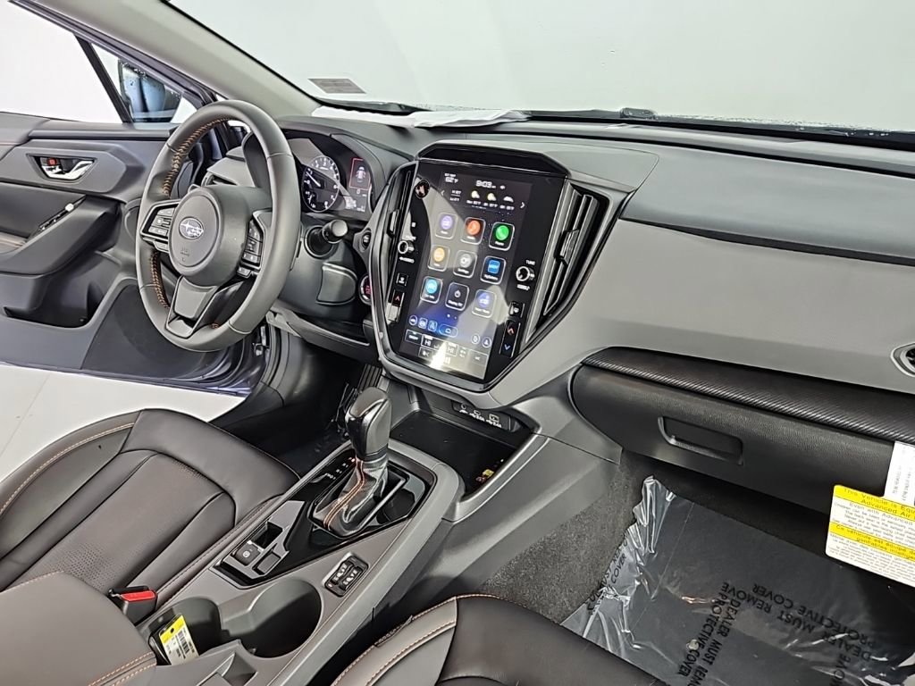 Certified 2025 Subaru Crosstrek 2.5i Limited w/ Crosstrek Mirror Package image 16