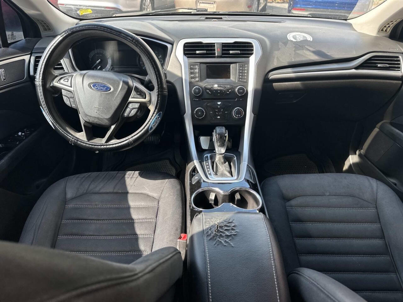 Used 2014 Ford Fusion SE image 10