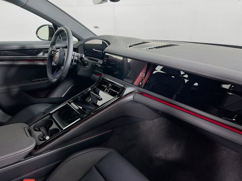 New 2026 Porsche Panamera 4 image 31