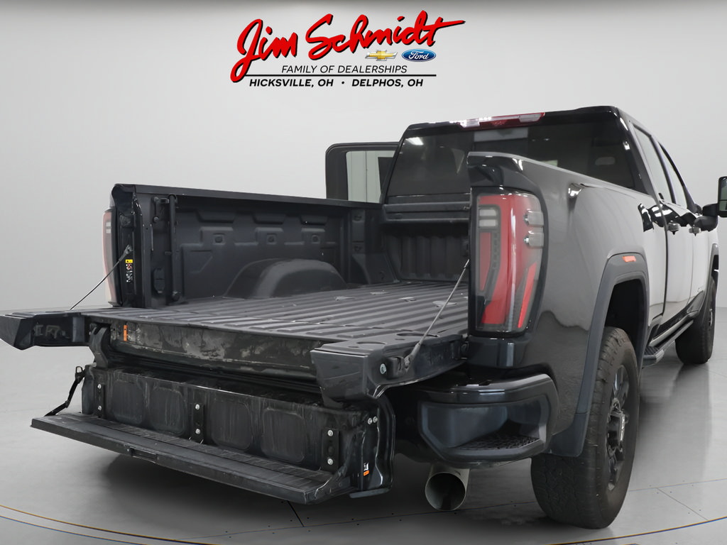 Used 2025 GMC Sierra 2500 AT4 w/ Technology Package AWD/4WD image 28