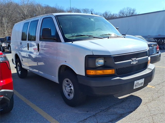 Used 2015 Chevrolet Express 2500 image 4