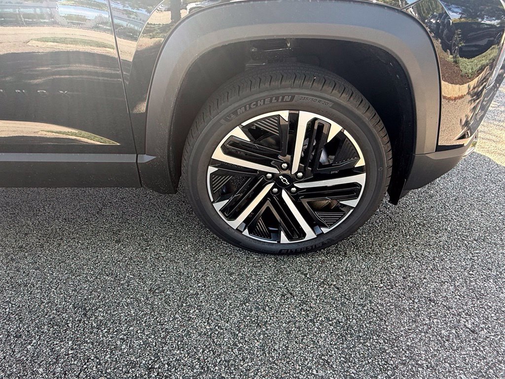 New 2027 Chevrolet Equinox RS w/ Safety and Technology Package AWD/4WD image 34