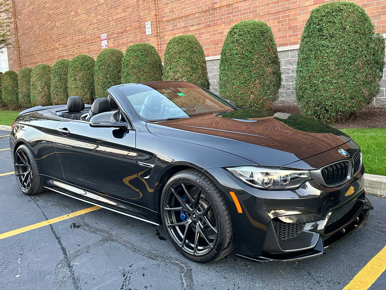 Used 2020 BMW M4 Convertible image 26