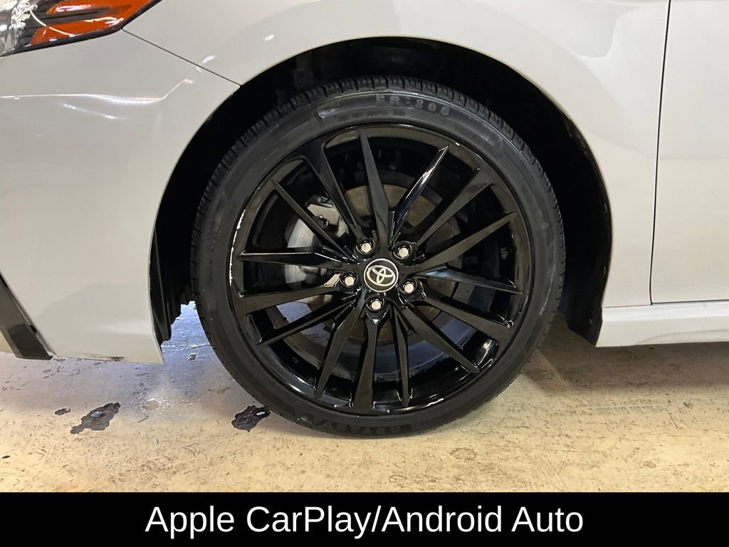 Used 2024 Toyota Camry XSE image 18