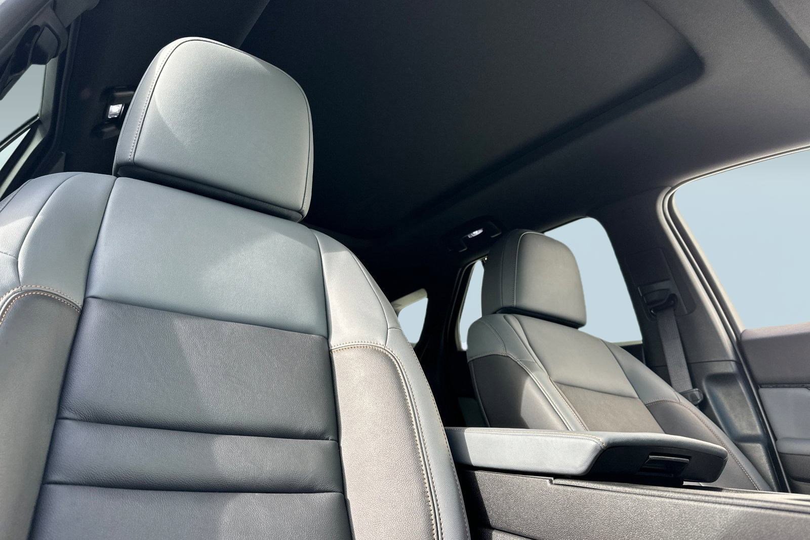 Certified 2025 Honda Prologue Touring image 30