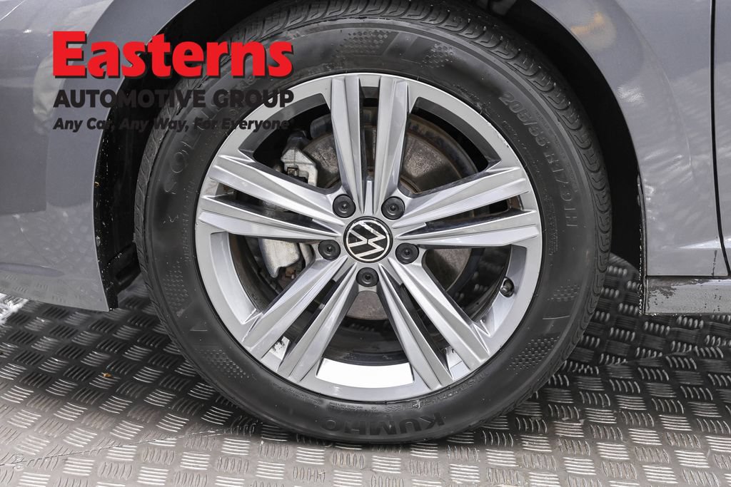 Used 2024 Volkswagen Jetta SE FWD image 27