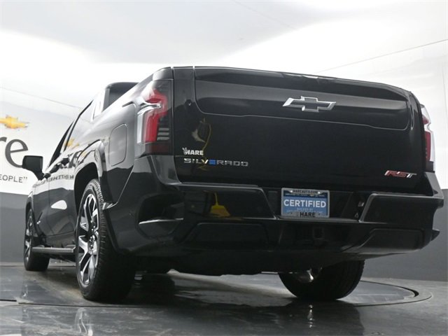 Certified 2024 Chevrolet Silverado EV RST image 53