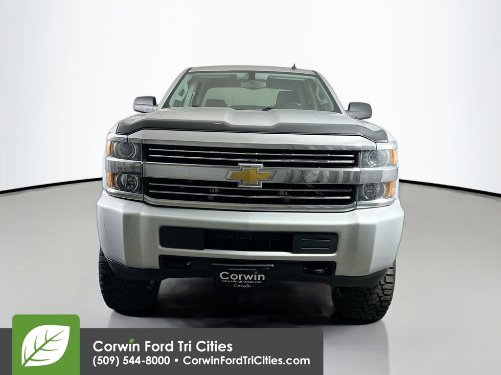 Used 2015 Chevrolet Silverado 2500 LT AWD/4WD image 4