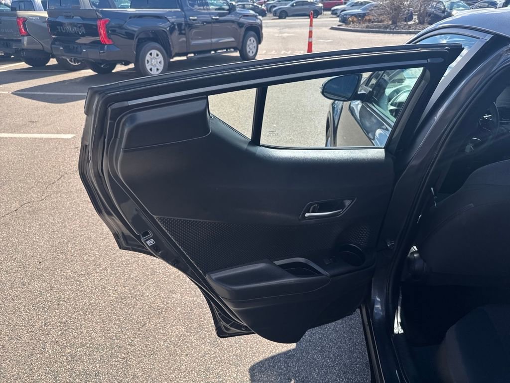 Used 2021 Toyota C-HR LE image 34