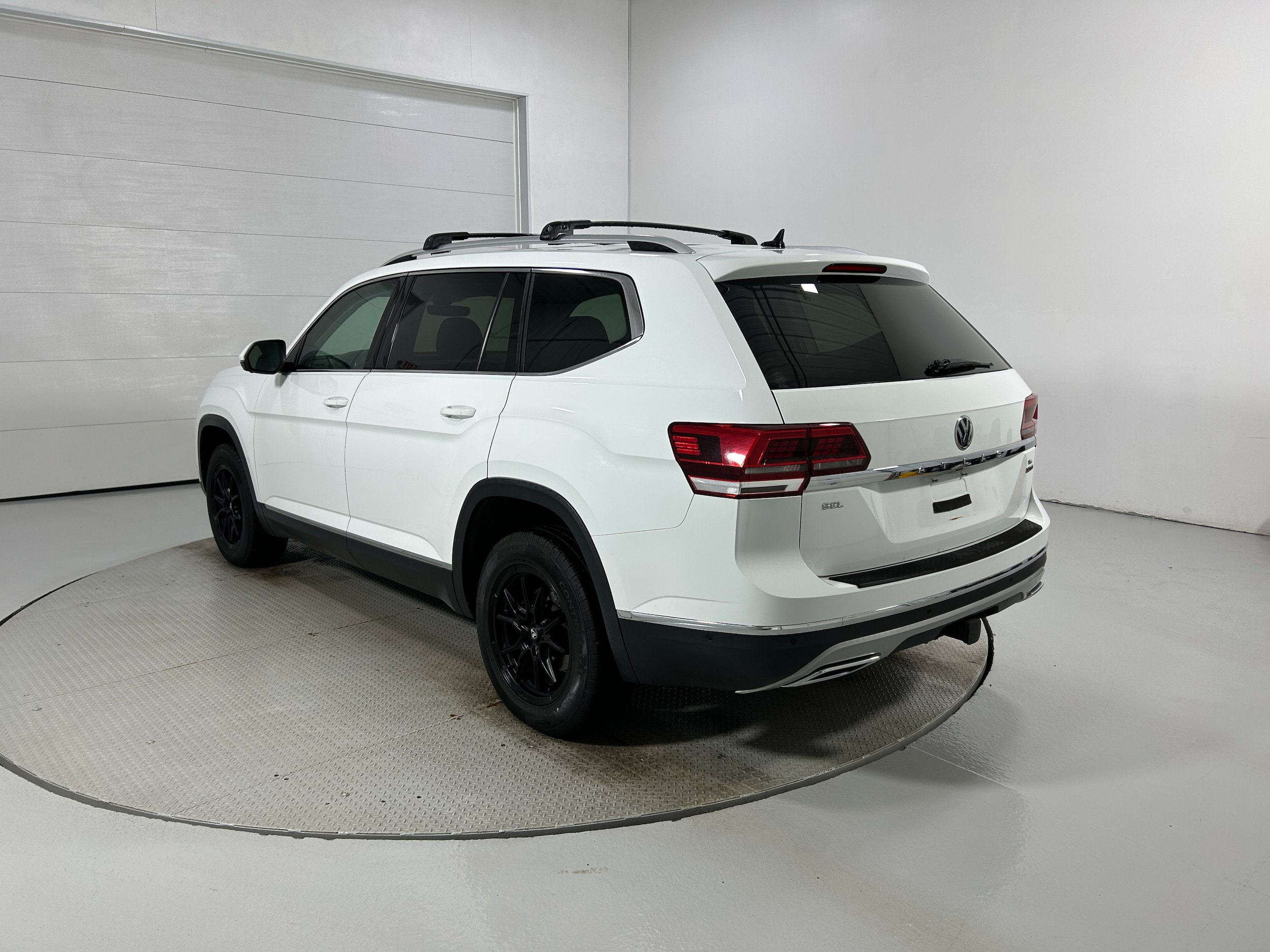 Used 2019 Volkswagen Atlas SEL Premium AWD/4WD image 22