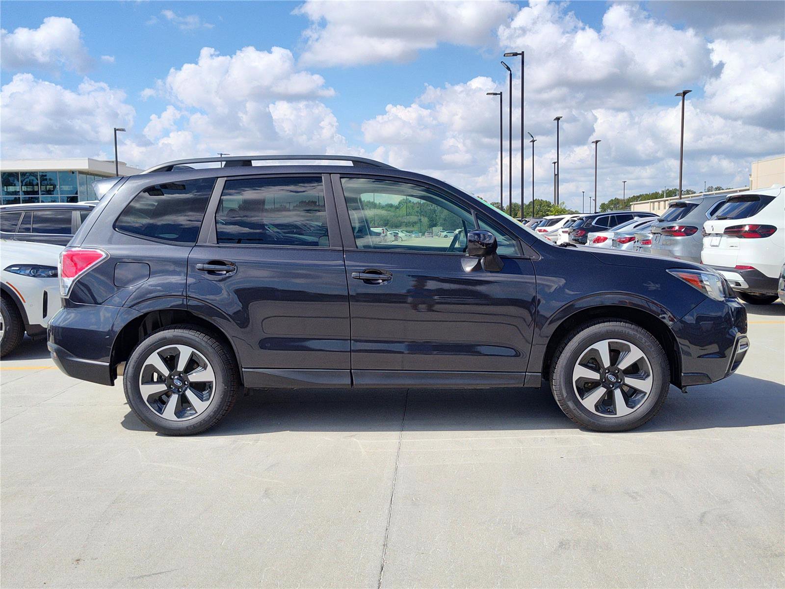 Used 2018 Subaru Forester 2.5i Premium image 8