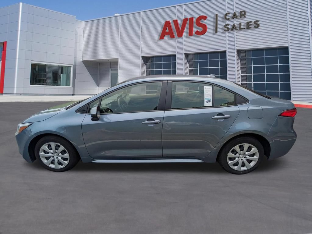 Used 2025 Toyota Corolla LE FWD image 10