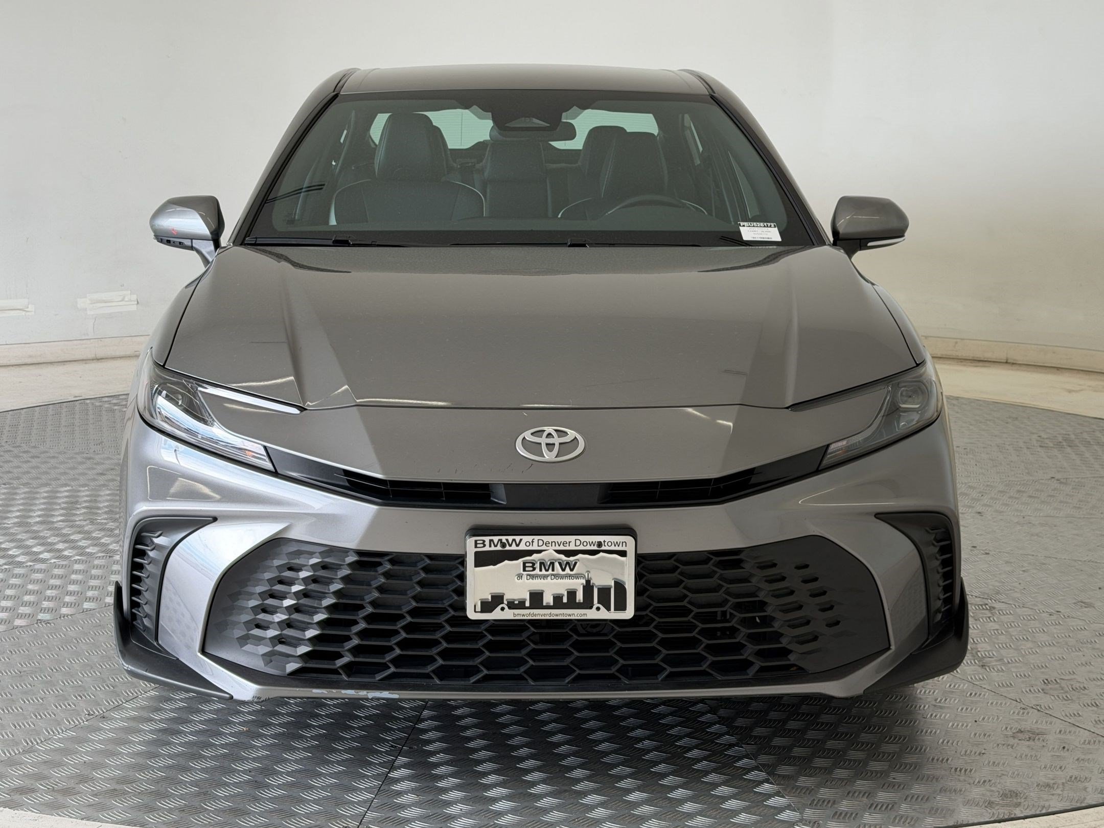 Used 2025 Toyota Camry SE FWD image 6
