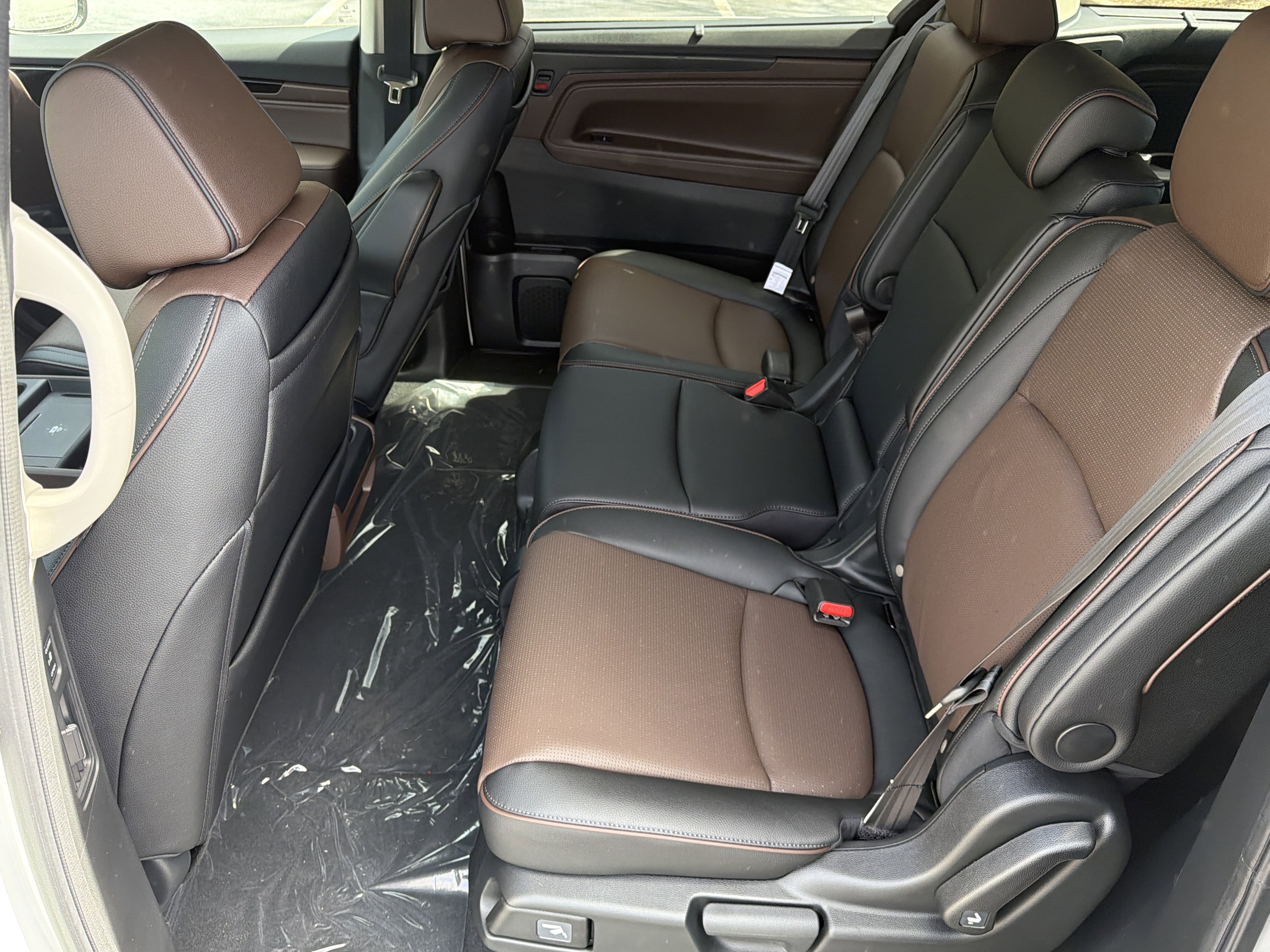 New 2026 Honda Odyssey Elite image 25