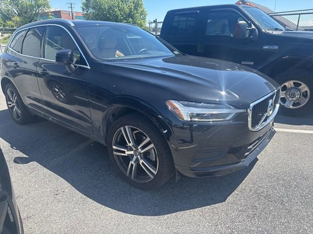 Used 2019 Volvo XC60 T6 Momentum w/ Protection Package AWD/4WD image 4