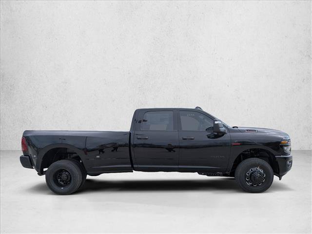 New 2026 RAM 3500 Big Horn AWD/4WD image 4