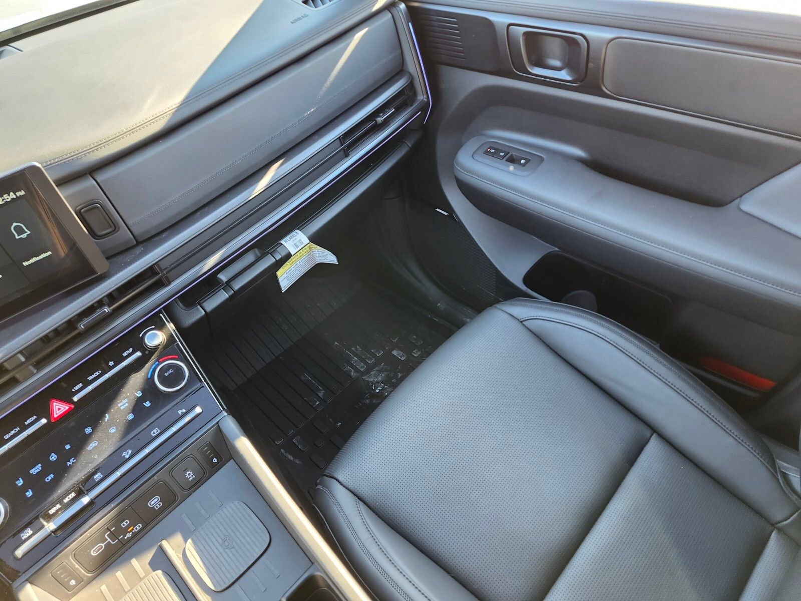 Used 2025 Hyundai Santa Fe Calligraphy image 15