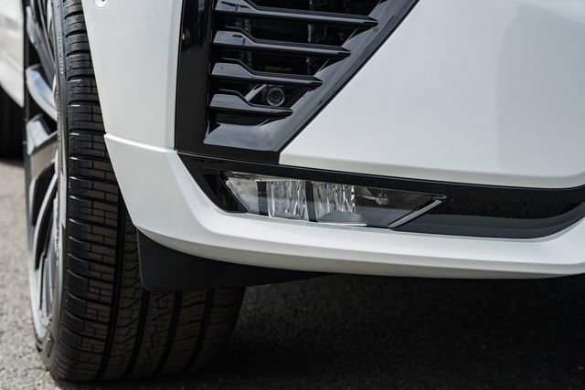 New 2026 Volvo XC60 B5 Ultra w/ Protection Package Premier image 14