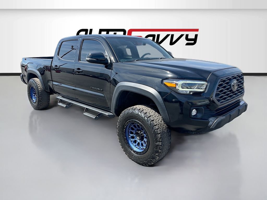 Used 2023 Toyota Tacoma TRD Off-Road w/ Black Out Package (TMS) AWD/4WD image 1