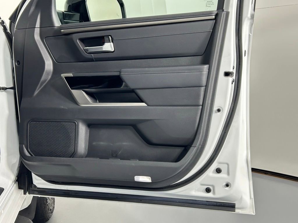 Used 2024 Toyota Sequoia Limited image 10