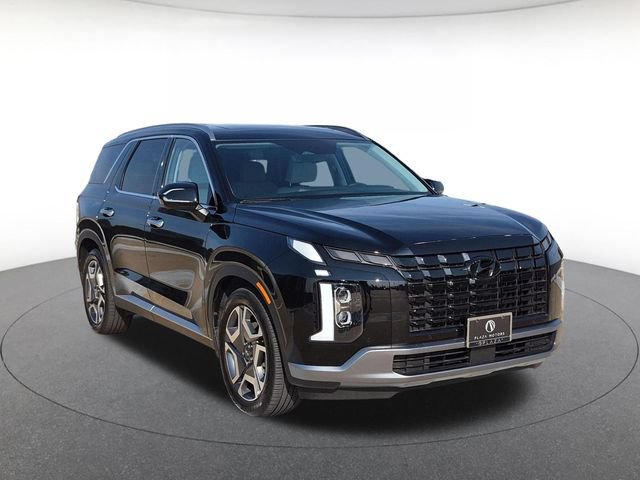 Used 2025 Hyundai Palisade SEL FWD image 3