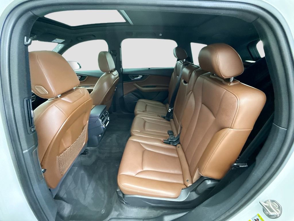 Used 2018 Audi Q7 3.0T Prestige w/ Prestige Package image 20