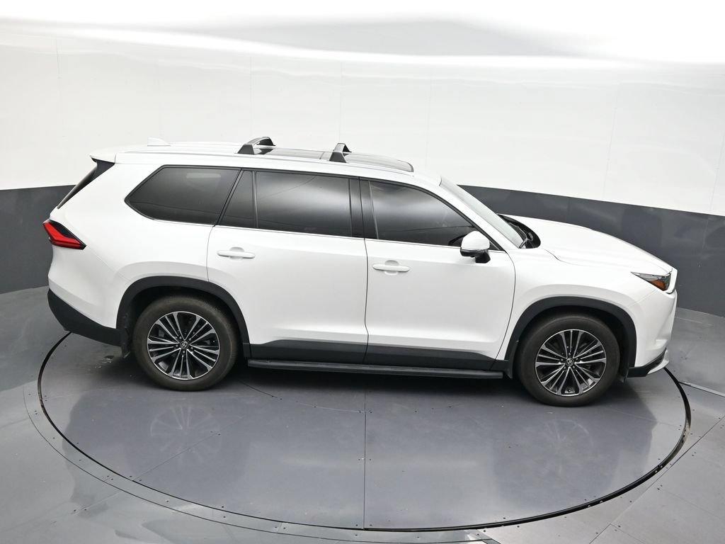 Used 2024 Toyota Grand Highlander AWD Hybrid image 21