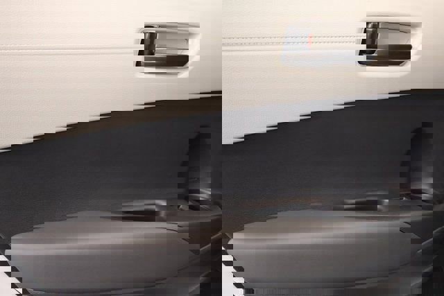 New 2026 Toyota Corolla Cross L image 25