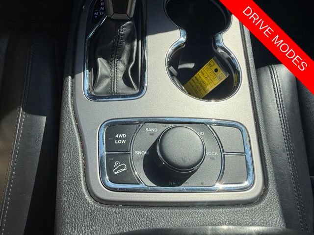 Used 2021 Jeep Grand Cherokee Limited AWD/4WD image 42