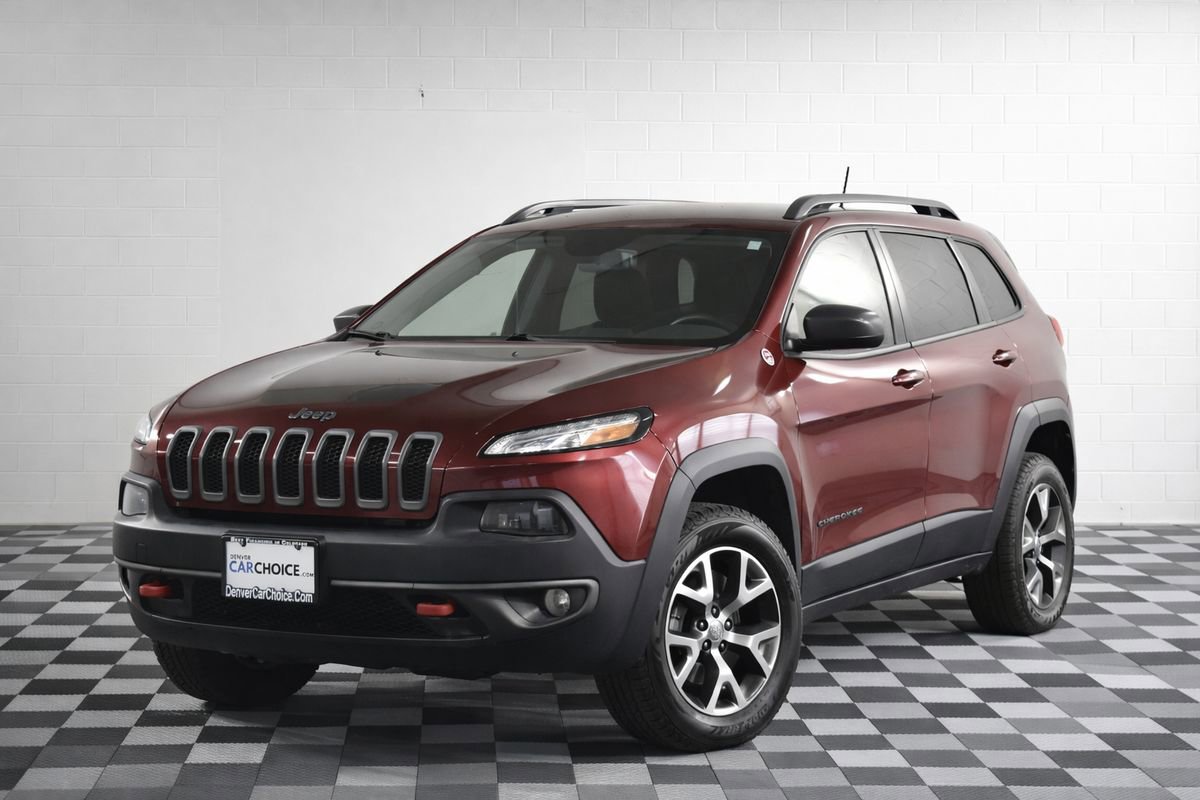 Used 2015 Jeep Cherokee Trailhawk w/ Cold Weather Group image 1