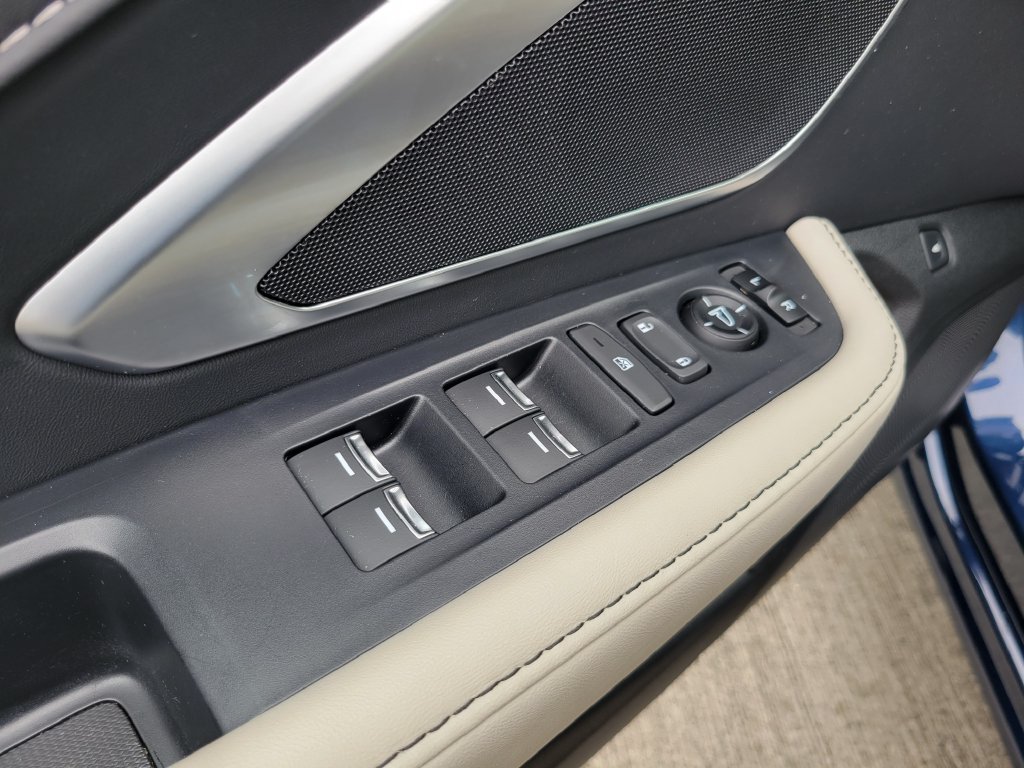 Used 2026 Acura RDX SH-AWD image 21