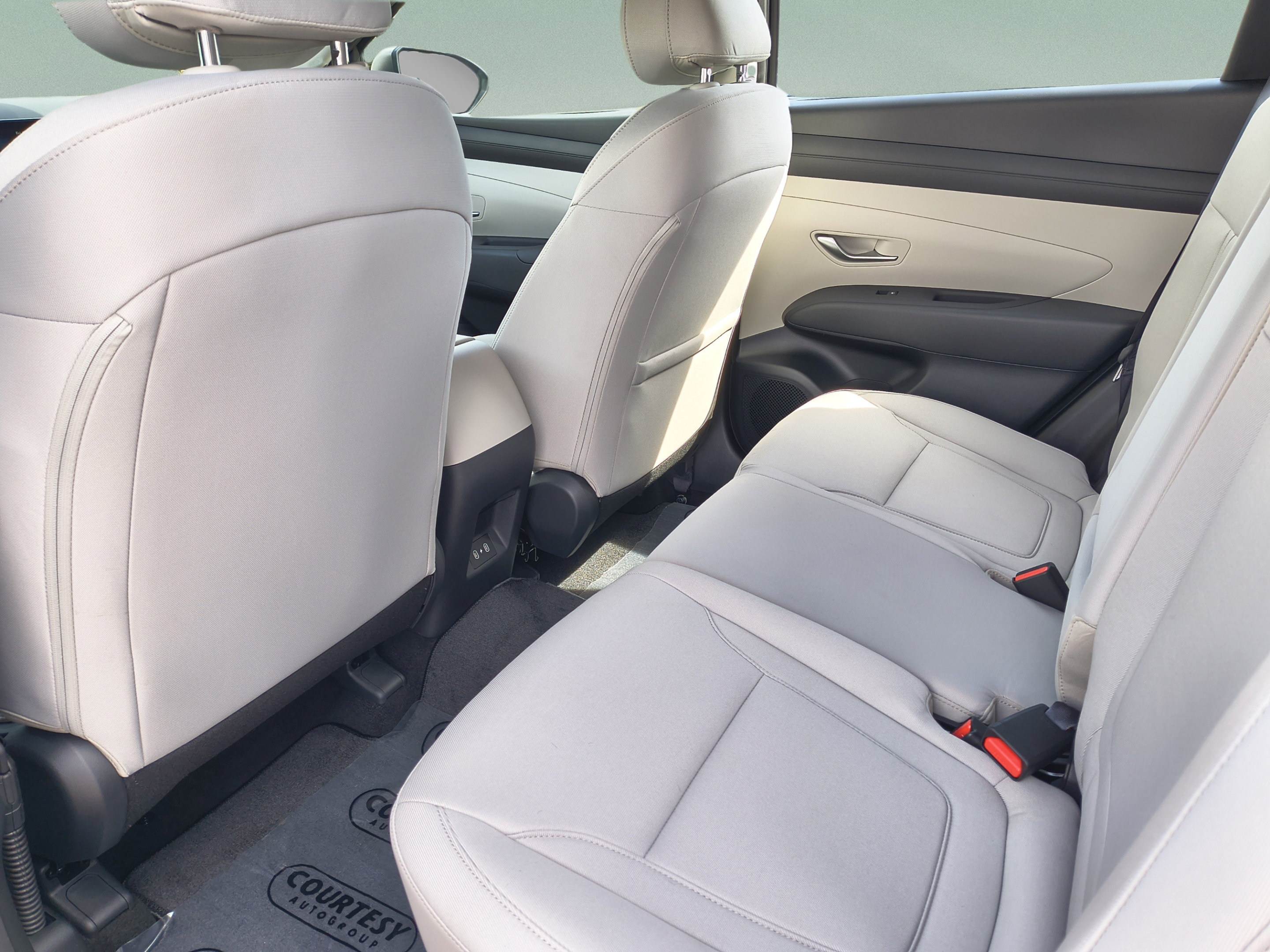 New 2026 Hyundai Tucson SE FWD image 15