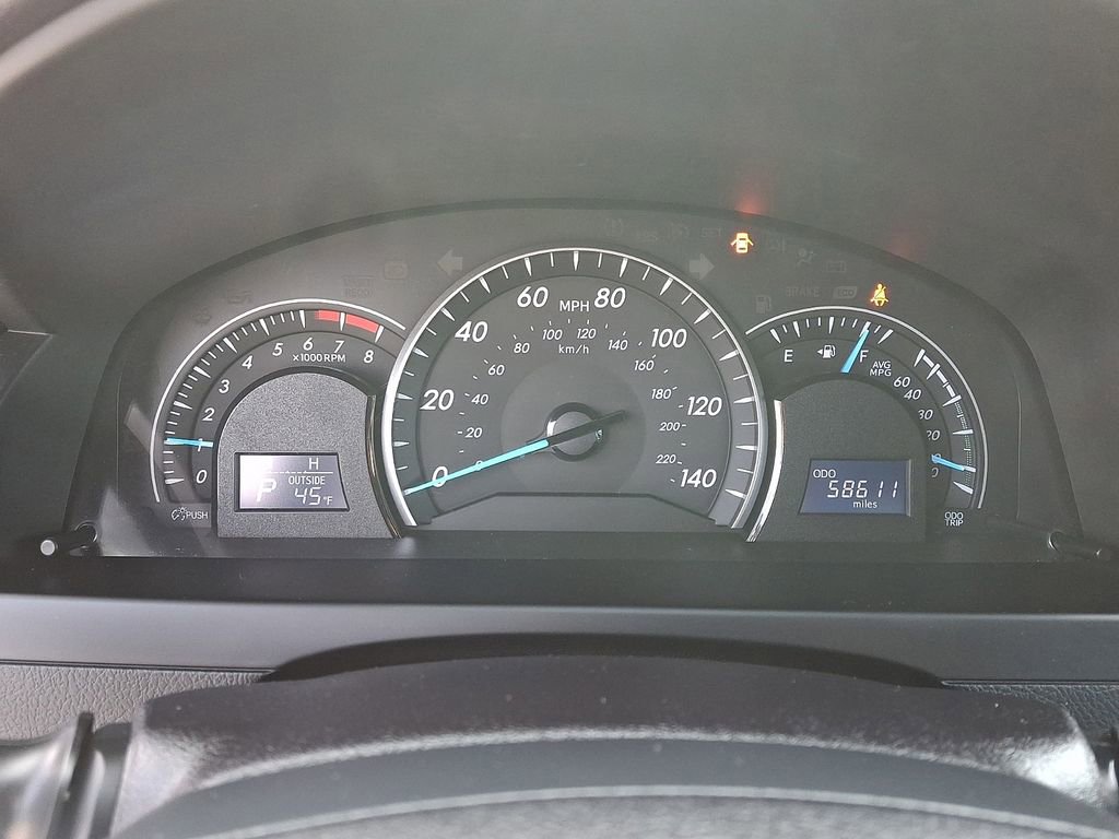 Used 2015 Toyota Camry LE image 20