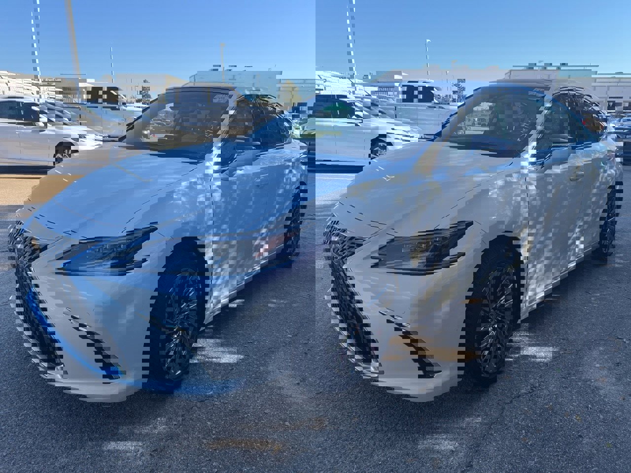 Used 2024 Lexus ES 350 Ultra Luxury w/ Accessory Package (Z2)