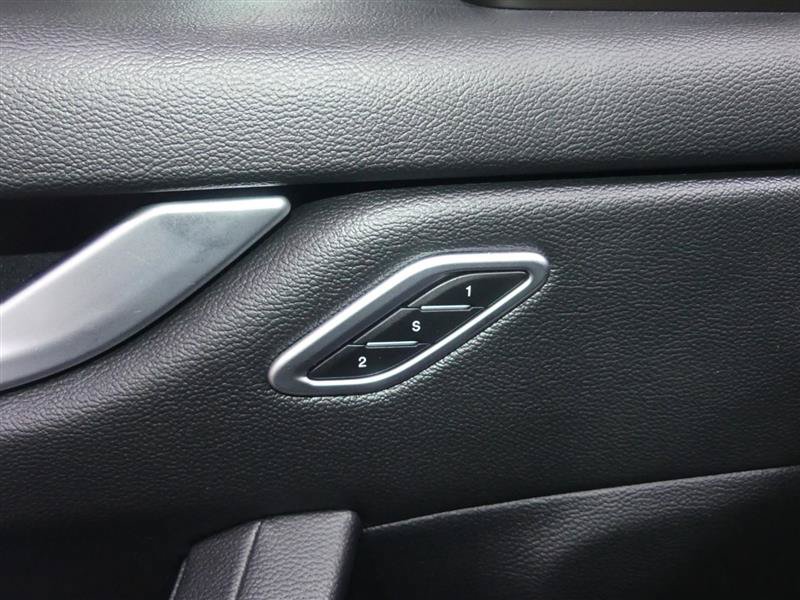 Used 2019 Maserati Levante AWD/4WD image 20