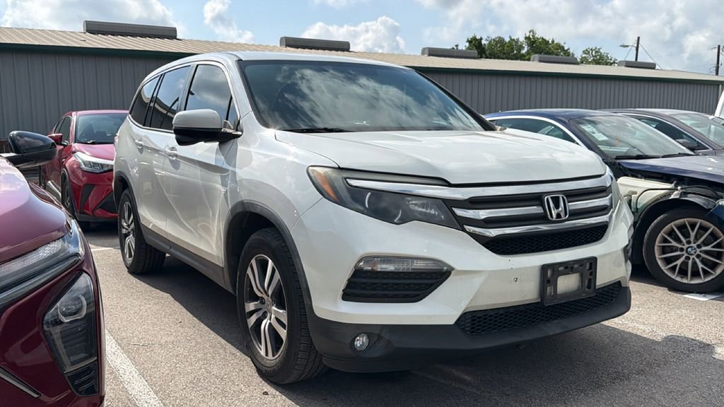 Used 2018 Honda Pilot EX image 2