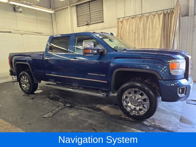 Used 2015 GMC Sierra 2500 Denali w/ Duramax Plus Package AWD/4WD image 6