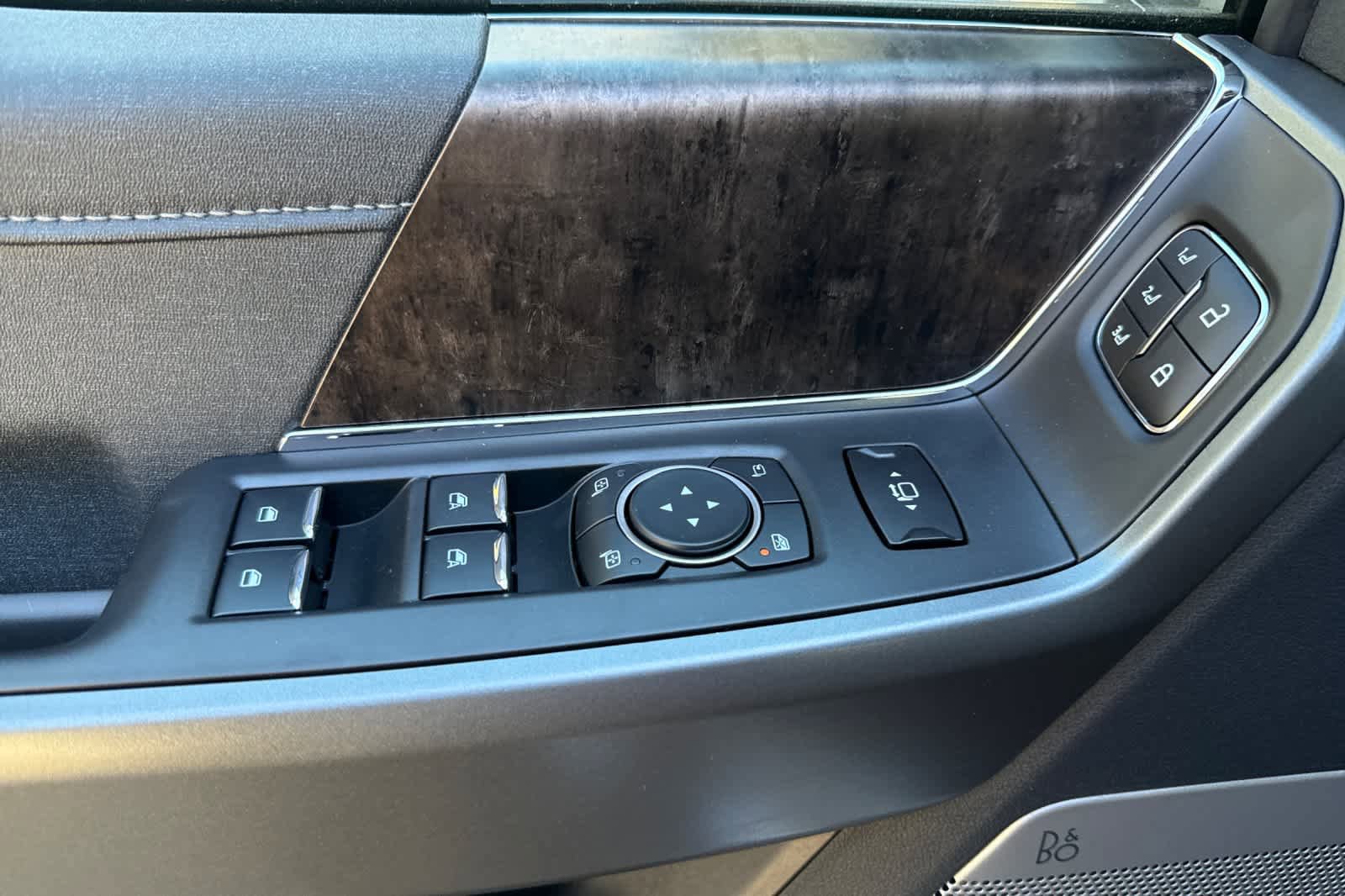 New 2026 Ford F250 Lariat w/ Chrome Package image 9