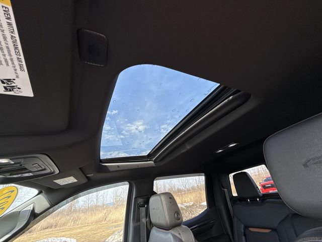 Used 2022 GMC Sierra 1500 AT4 w/ AT4 Premium Package image 18