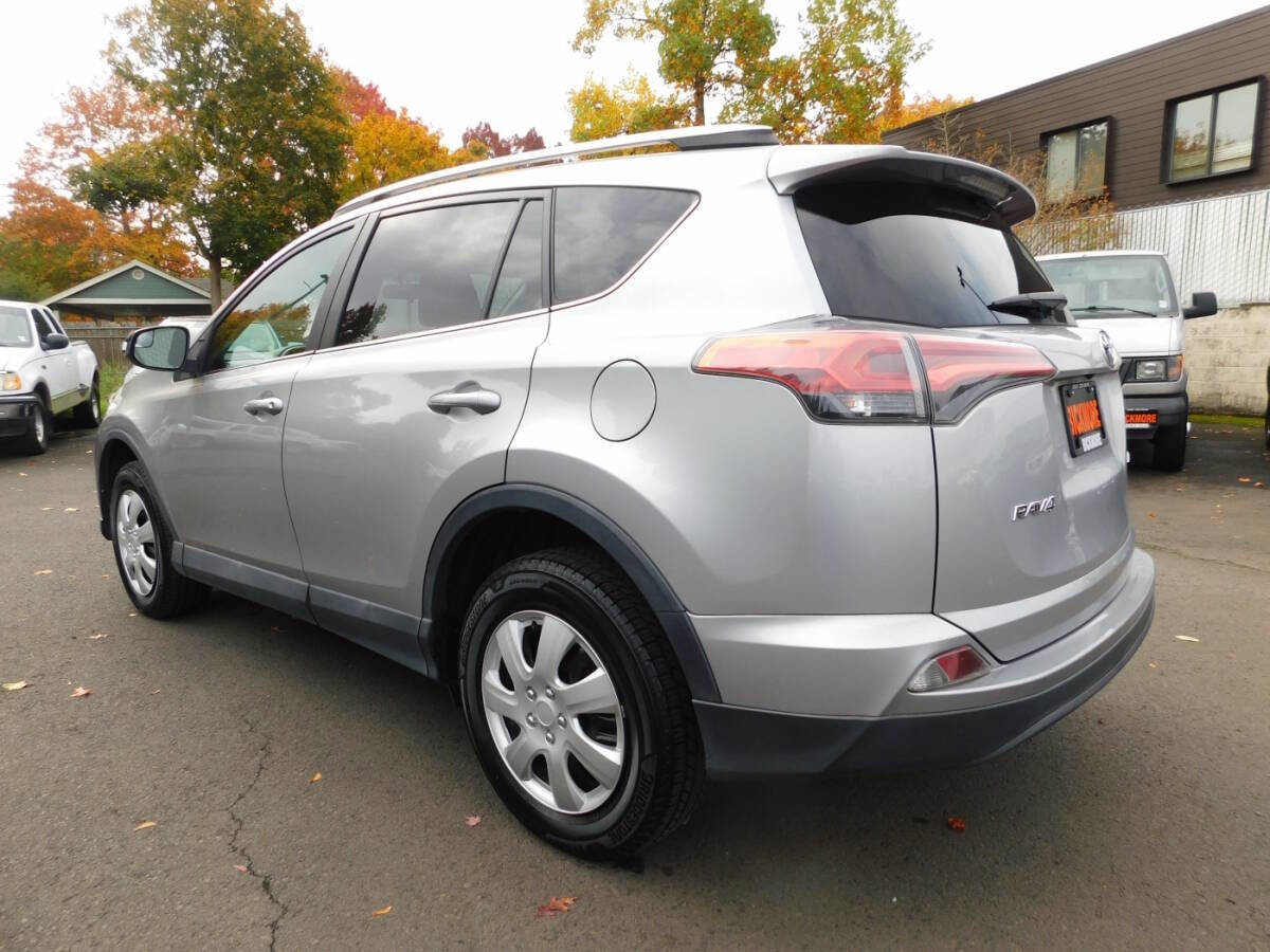 Used 2016 Toyota RAV4 LE image 3